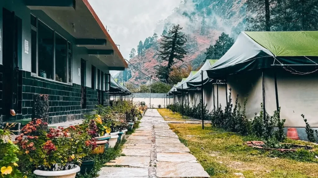 top 9 Kasol Hotels