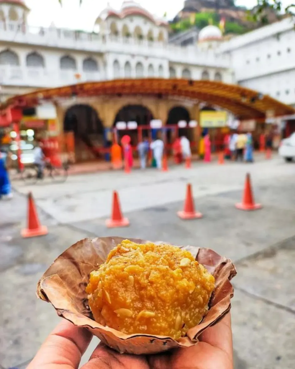 Moti Dungri Ganeshji Prasad Ladoo